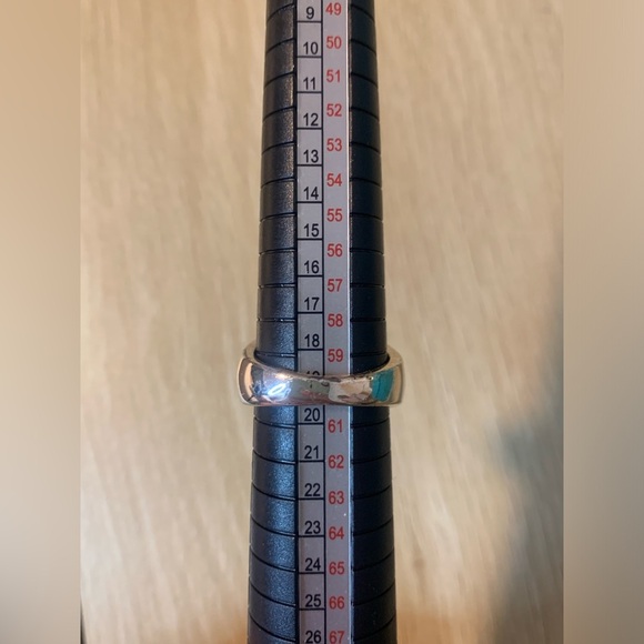 Preloved Heart Silver Statement Ring - Picture 2 of 2